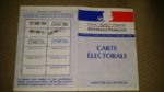 Acte citoyen: destruction de la carte électorale et rejet de toute la classe politique